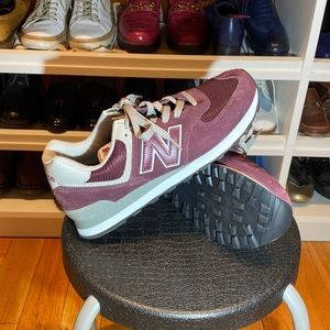 New Balance Ladies 574 Classic Size 10.
